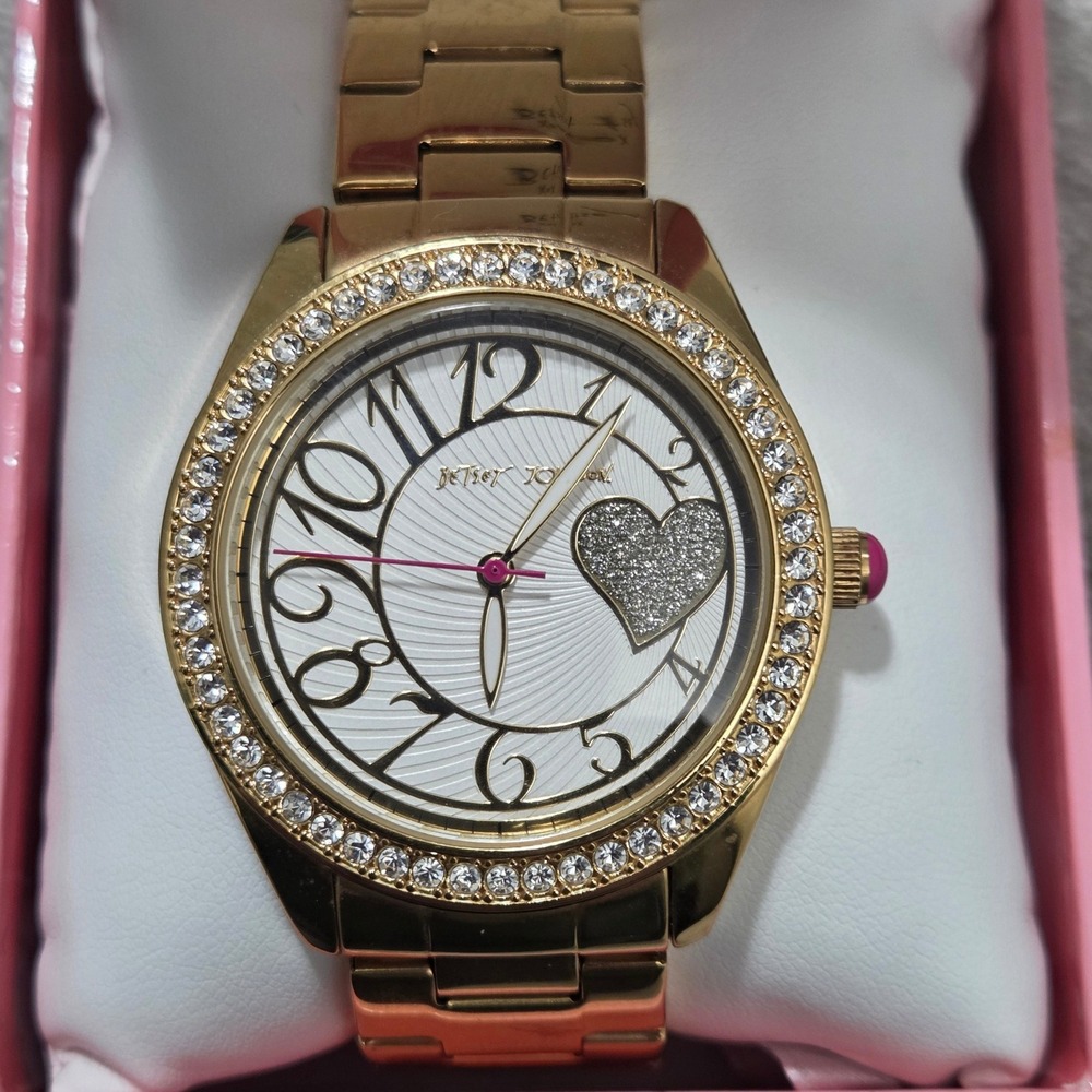Betsey Johnson Gold Tone Crystal Heart Watch BJ00048-14 Pink Crown Boxed WORKS